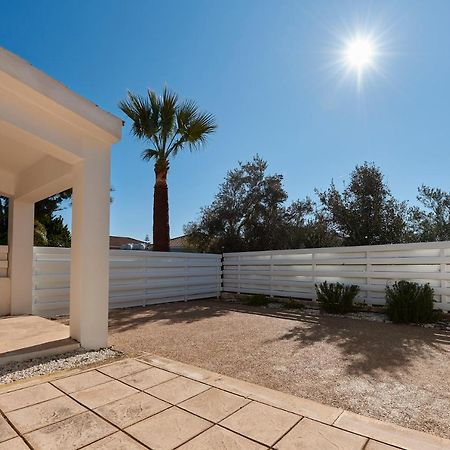 Bungalow Casa Bonita By Ezoria Villas Kólpos tón Korallíon Eksteriør bilde