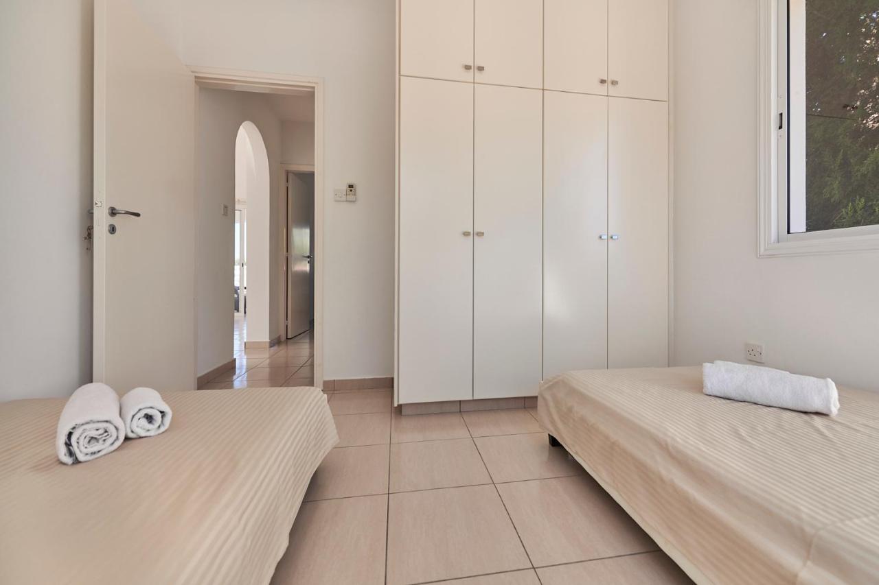 Bungalow Casa Bonita By Ezoria Villas Kólpos tón Korallíon Eksteriør bilde
