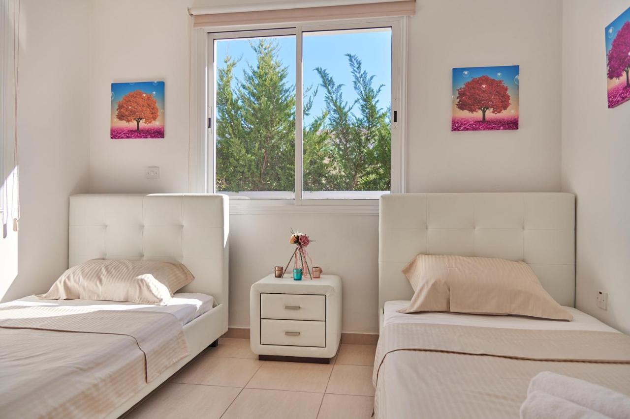 Bungalow Casa Bonita By Ezoria Villas Kólpos tón Korallíon Eksteriør bilde