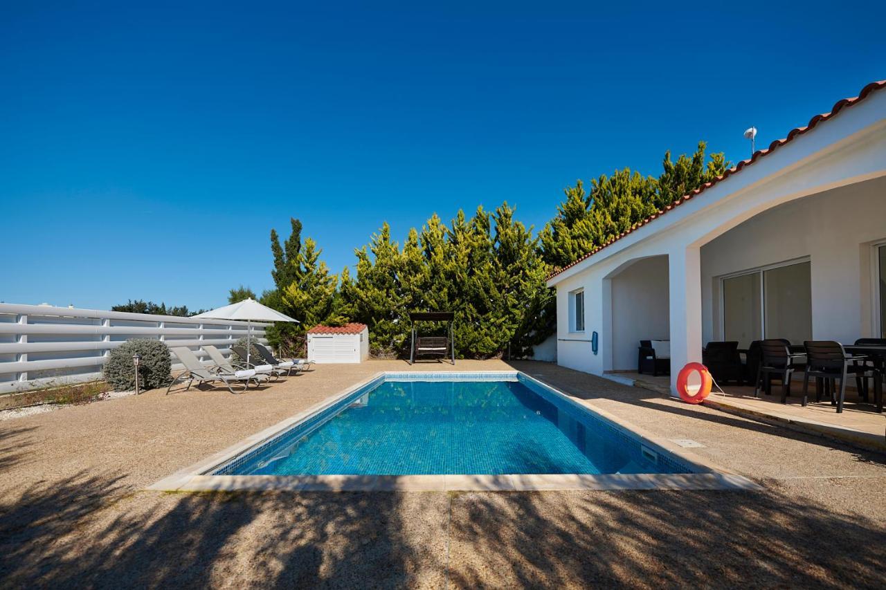 Bungalow Casa Bonita By Ezoria Villas Kólpos tón Korallíon Eksteriør bilde
