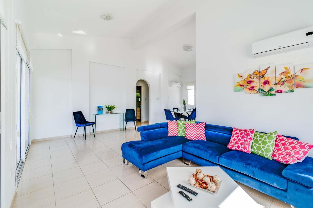 Bungalow Casa Bonita By Ezoria Villas Kólpos tón Korallíon Eksteriør bilde
